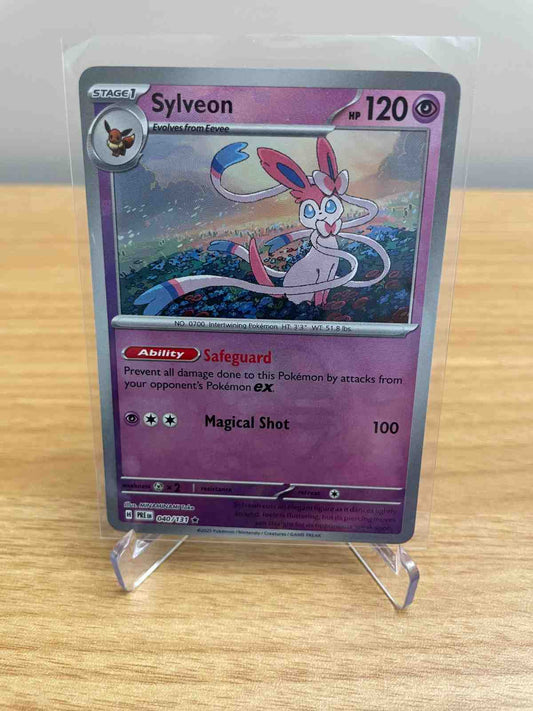 Sylveon - 040/131 (Cosmos Holo) Masterball - Miscellaneous Cards & Products (MCAP)